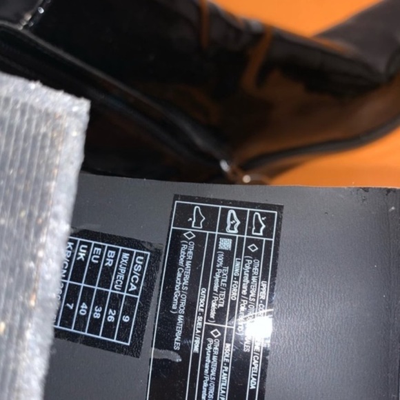 *SOLD* Forever 21 Boots π - Picture 8 of 9